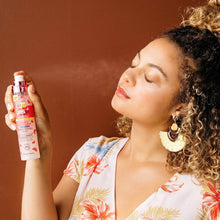 Load image into Gallery viewer, Yes To Grapefruit Vitamin C Glow-Boosting Unicorn Brightening Mist - 3.8FL